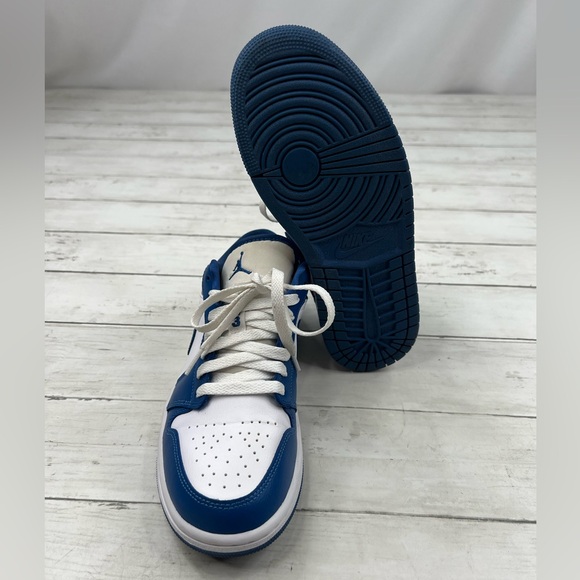 Jordan 1 Low Women’s Size 8.5 ‘Marina Blue’ Shoes [DC0774-114] - Picture 2 of 11